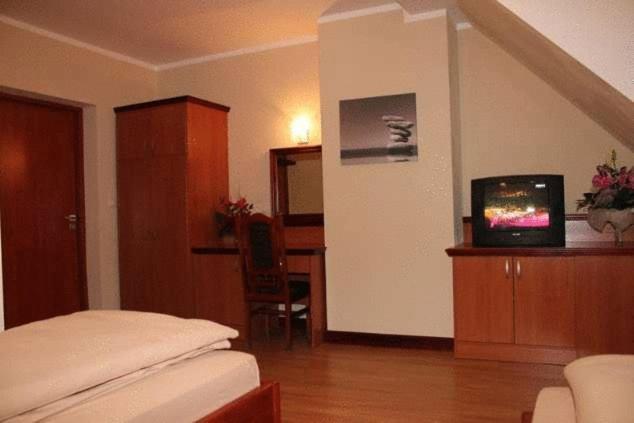 Hotel City Gniezno Exterior foto